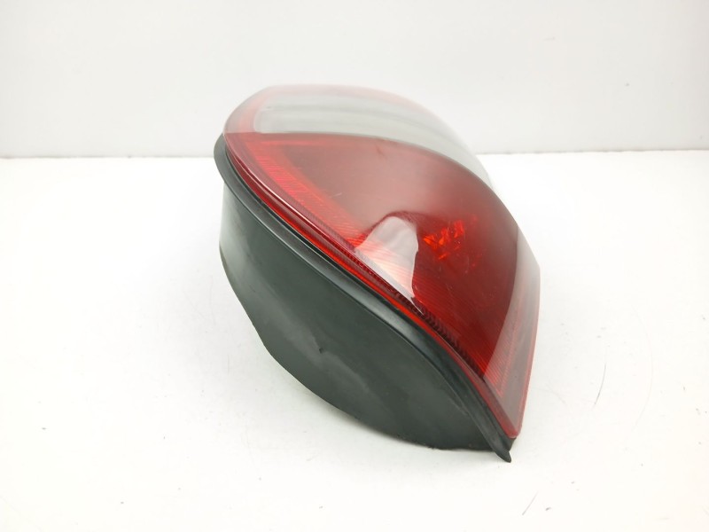 Recambio de piloto trasero izquierdo para opel zafira a monospace referencia OEM IAM 93175677  