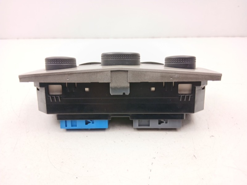 Recambio de mandos calefaccion aire para opel astra h (a04) 1.7 cdti (l48) referencia OEM IAM 13247811  
