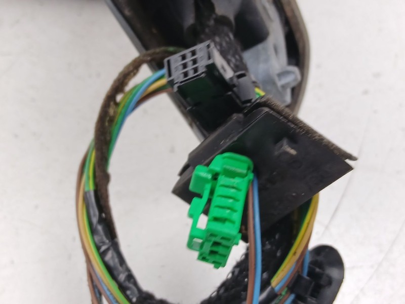 Recambio de retrovisor izquierdo para citroën c4 i (lc_) 2.0 hdi referencia OEM IAM 96467083  