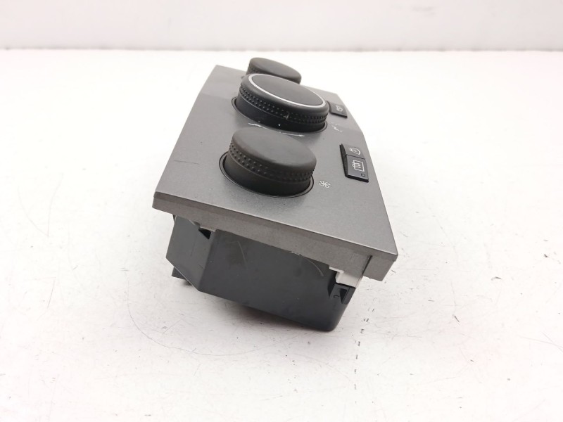 Recambio de mandos calefaccion aire para opel astra h berlina 1.6 16v referencia OEM IAM 13122963  