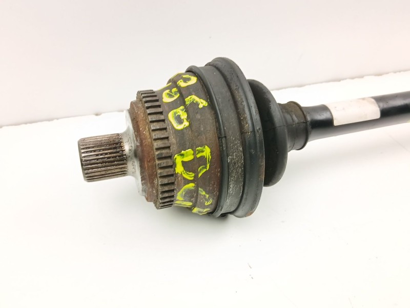 Recambio de transmision trasera derecha para audi a4 b5 (8d2) 2.6 quattro referencia OEM IAM 8A0501203J  