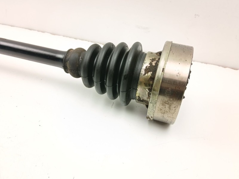 Recambio de transmision trasera izquierda para audi a4 b5 (8d2) 2.6 quattro referencia OEM IAM 8A0501203J  