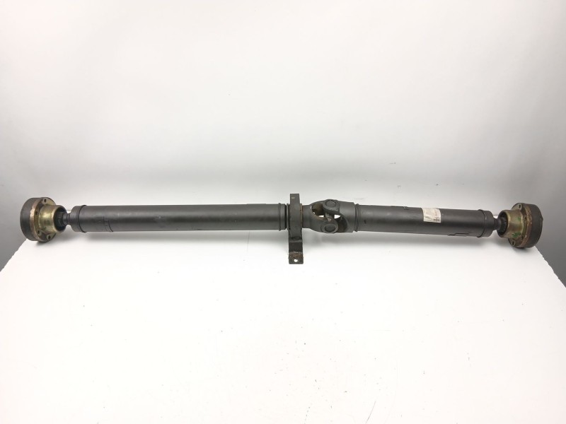 Recambio de transmision central trasera para audi a4 b5 (8d2) 2.6 quattro referencia OEM IAM 8D0521101  