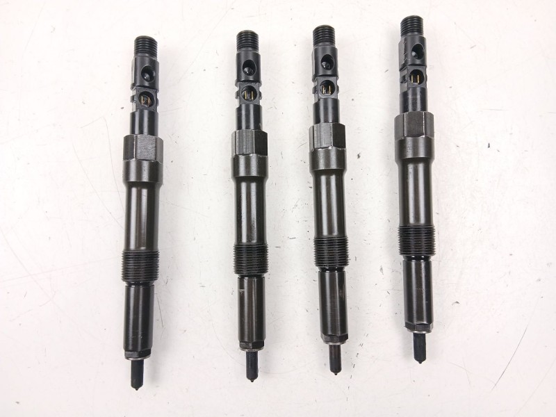 Recambio de inyectores juego para ford mondeo iii (b5y) 2.2 tdci referencia OEM IAM 6S7Q9K546AA  
