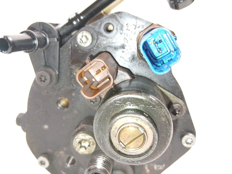 Recambio de bomba inyectora diesel para ford mondeo iii (b5y) 2.2 tdci referencia OEM IAM 5S7Q9B395AA  