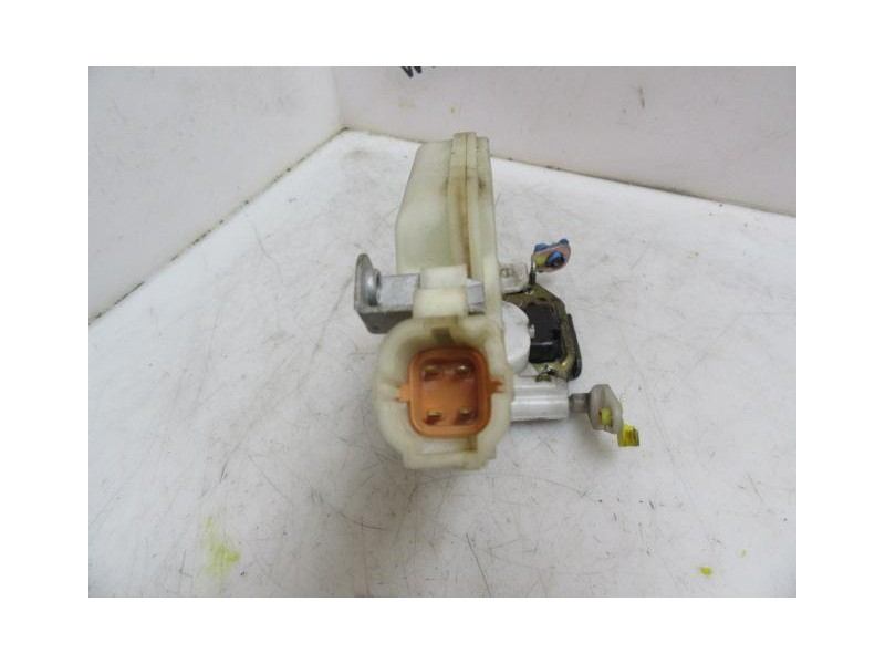 Recambio de cerradura pta. del. izq. : nissan almera : 2.0 d -cd20 (74,80cv) 5p [1999] para nissan almera 2.0 d -cd20 referencia