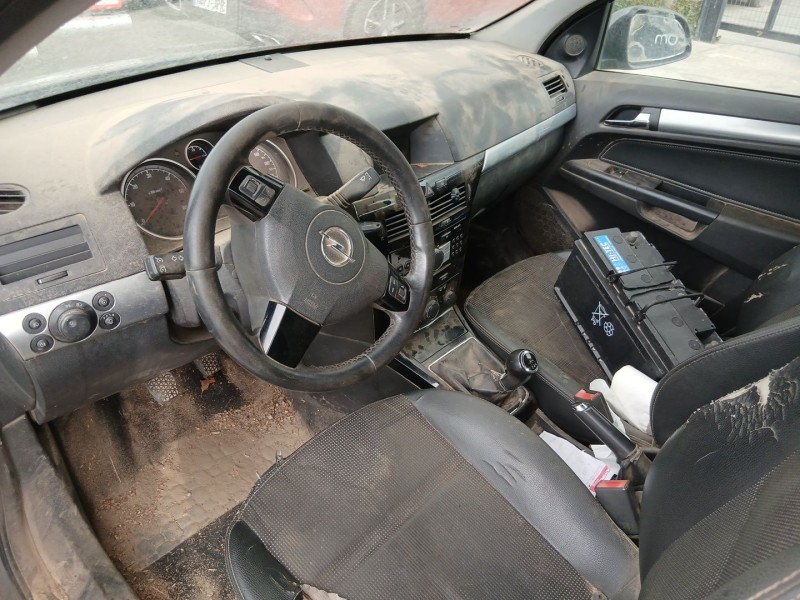 opel astra h (a04) del año 2007