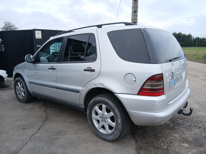 Recambio de carroceria para mercedes-benz clase m (w163) ml 270 cdi (163.113) referencia OEM IAM   