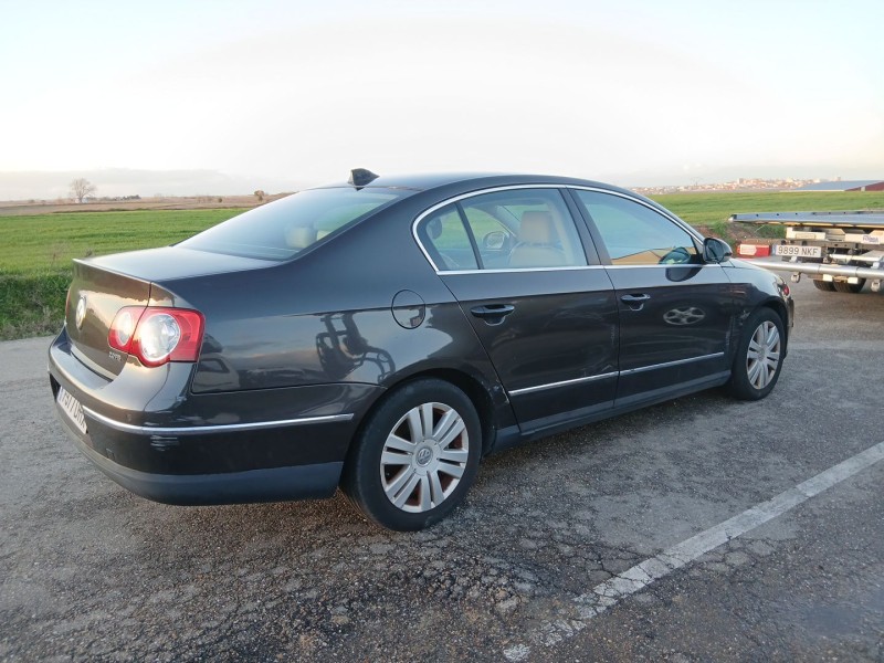 Recambio de carroceria para volkswagen passat b6 (3c2) 2.0 fsi referencia OEM IAM   