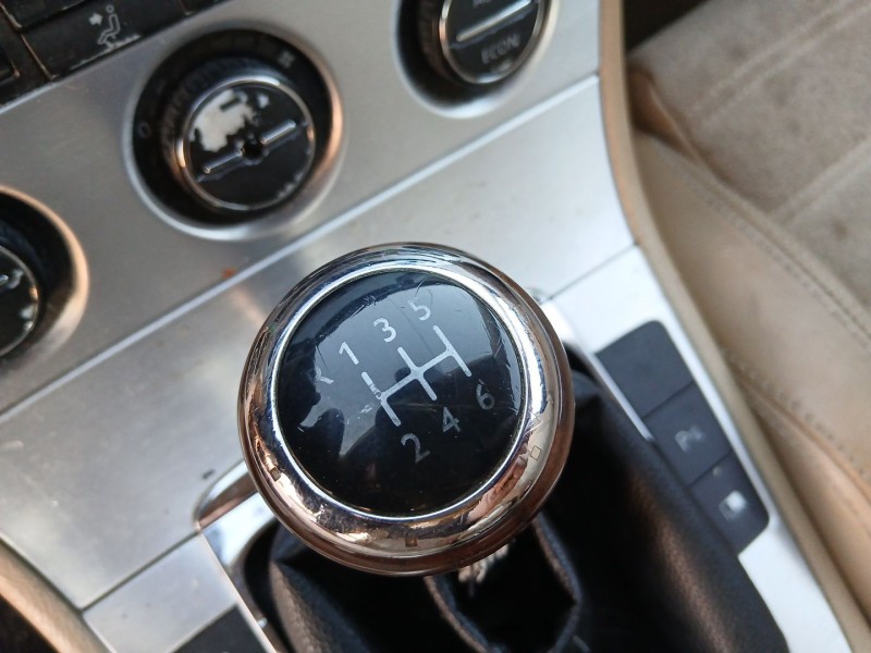 Recambio de carroceria para volkswagen passat b6 (3c2) 2.0 fsi referencia OEM IAM   