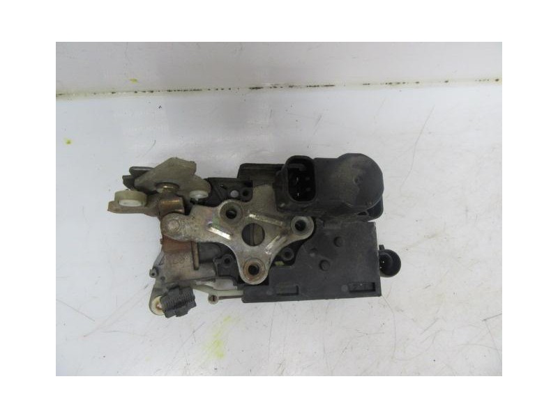 Recambio de cerradura pta. del. izq. : fiat marea : 1.9 d -182a7.000 (100cv) 5p [1997] para fiat marea 1.9 d -182a7.000 referenc