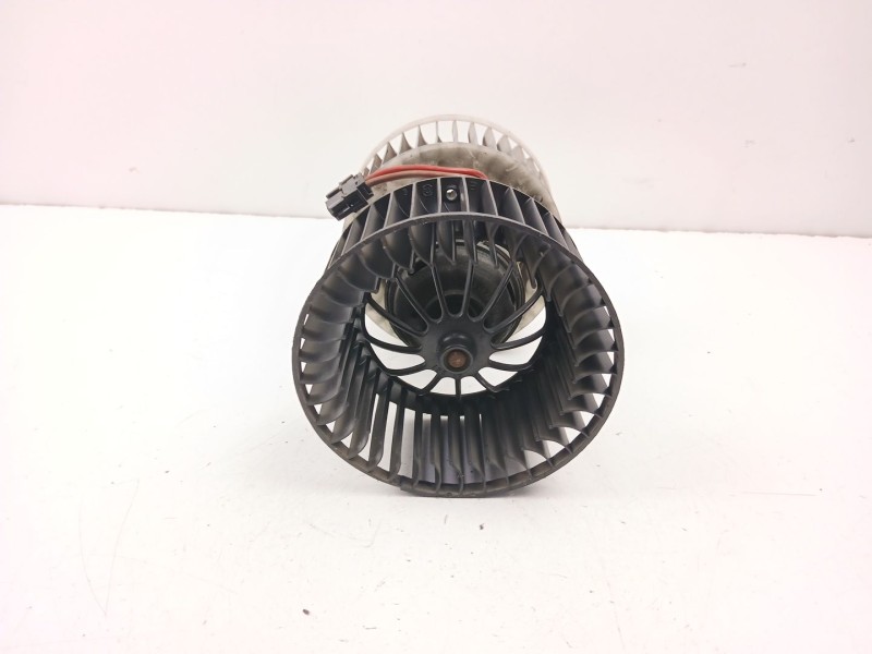 Recambio de motor calefaccion para bmw 3 (e46) 320 d referencia OEM IAM 64119204154 0130101103 