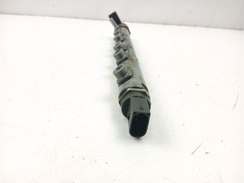 Recambio de rampa inyectora para bmw 3 (e90) 320 d referencia OEM IAM 7809128 0445214183 
