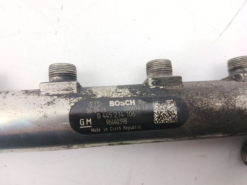 Recambio de rampa inyectora para opel antara cosmo 4x4 referencia OEM IAM 96440398 0445214106 