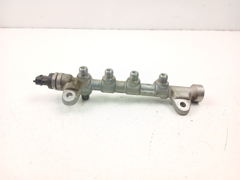 Recambio de rampa inyectora para fiat freemont 2.0 jtd referencia OEM IAM 55234039 0445214254 