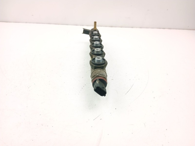 Recambio de rampa inyectora para renault koleos privilege referencia OEM IAM 8200842432 0445214155 8200610223