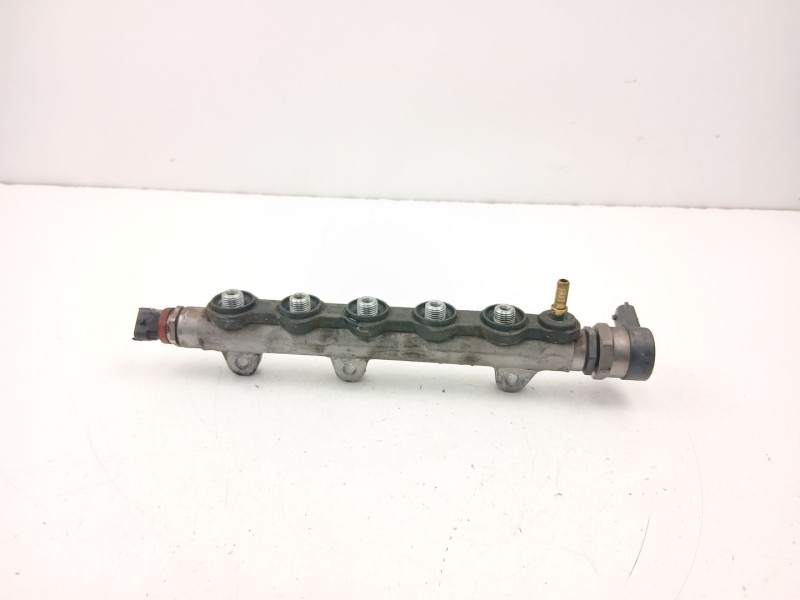 Recambio de rampa inyectora para renault koleos privilege referencia OEM IAM 8200842432 0445214155 8200610223