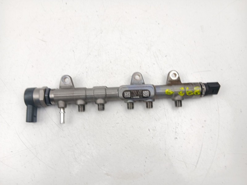 Recambio de rampa inyectora para bmw x1 (f48) sdrive 18 d referencia OEM IAM 8514154 0445214315 