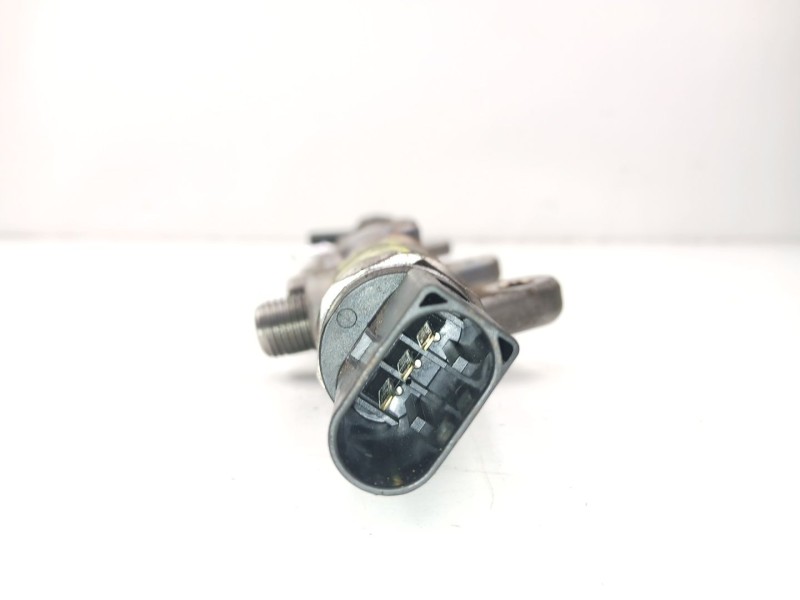 Recambio de rampa inyectora para bmw x1 (f48) sdrive 18 d referencia OEM IAM 8514154 0445214315 