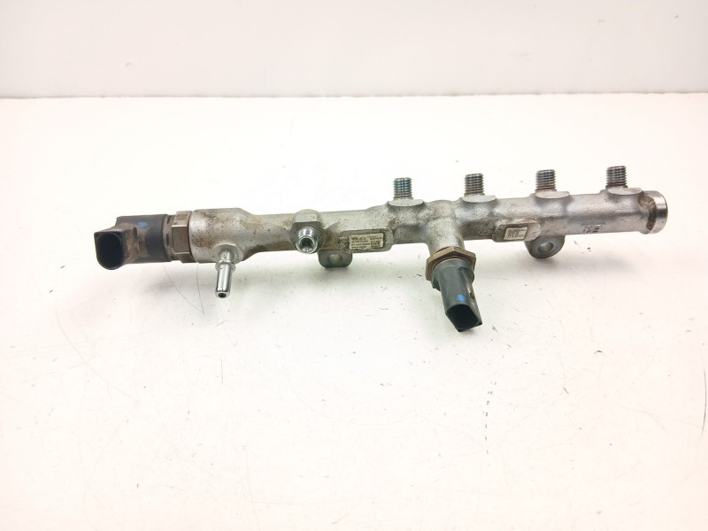Recambio de rampa inyectora para hyundai i30 station wagon (pde) 1.6 crdi referencia OEM IAM 314002U200  