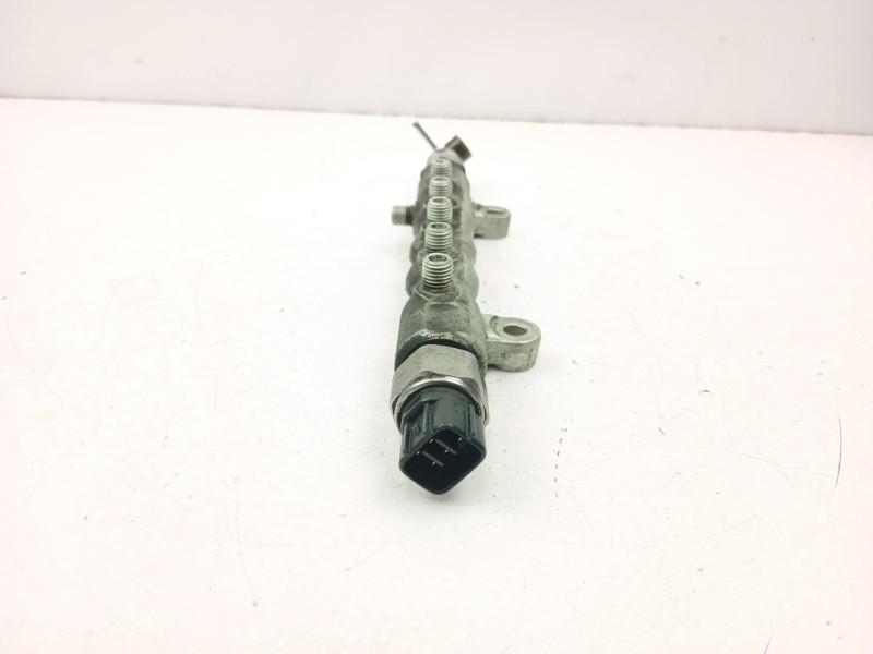 Recambio de rampa inyectora para lexus is ii (_e2_) 220d (ale20) referencia OEM IAM 238100R030  