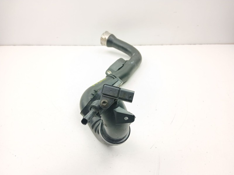 Recambio de tubo admision para renault captur ii (hf_) tce 130 (hfmf) referencia OEM IAM 144605956R  144605043R