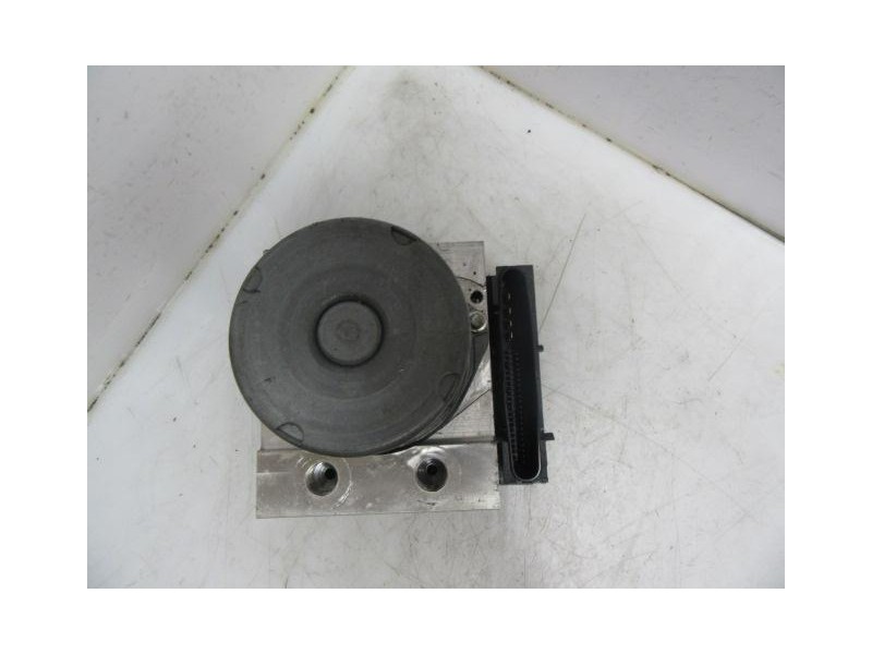 Recambio de abs : m. benz a 160 : 2.0 cdi (81,58cv) [2009] para m. benz a 160 2.0 cdi referencia OEM IAM 0265230373  