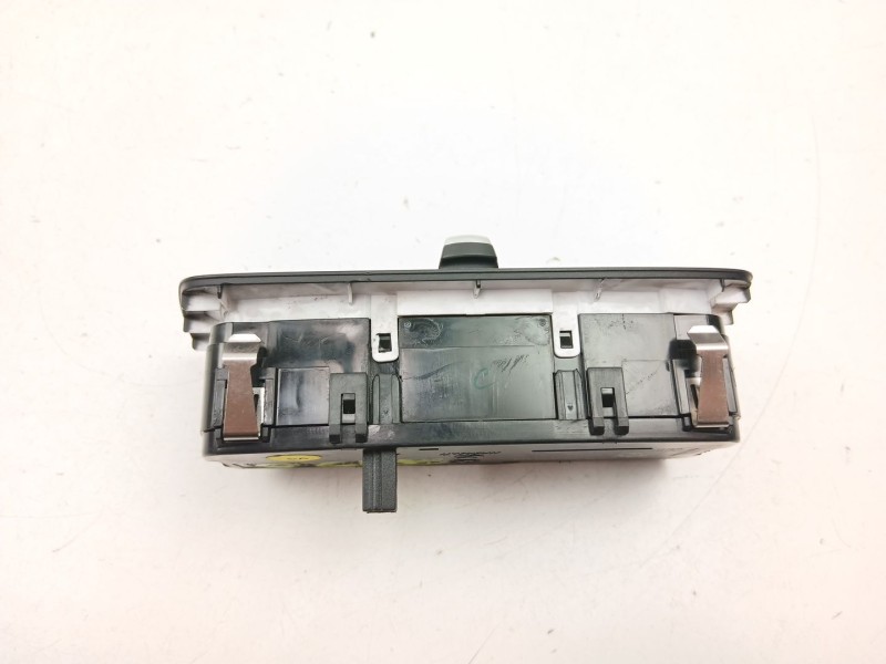 Recambio de mando luces para bmw x1 (f48) sdrive 18 d referencia OEM IAM 9393609  