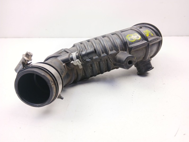 Recambio de tubo admision para nissan qashqai ii (j11, j11_) 1.2 dig-t referencia OEM IAM 165764PA0A  