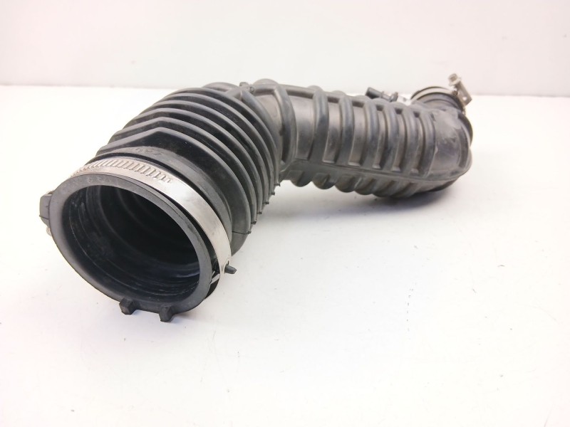 Recambio de tubo admision para nissan qashqai ii (j11, j11_) 1.2 dig-t referencia OEM IAM 165764PA0A  