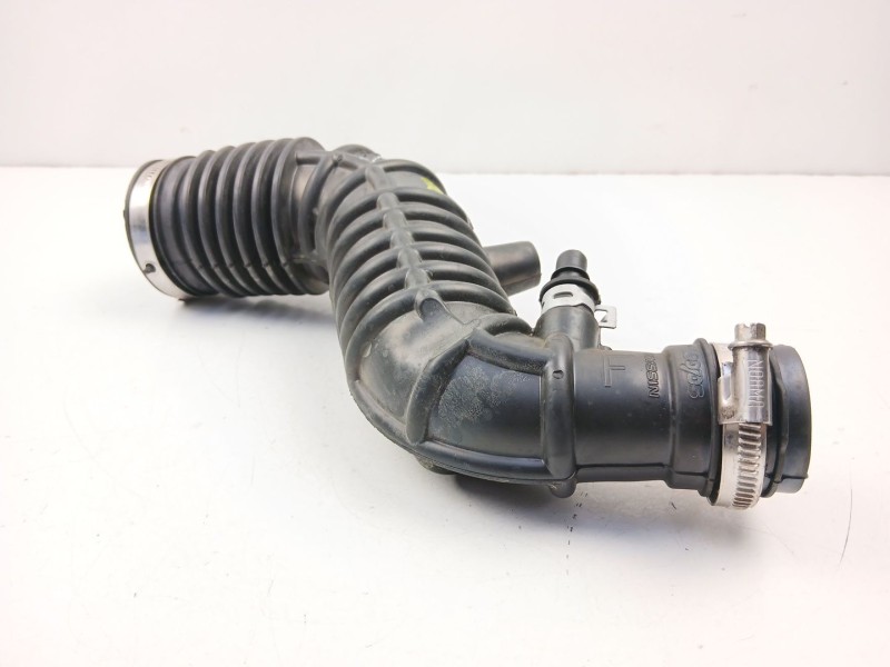 Recambio de tubo admision para nissan qashqai ii (j11, j11_) 1.2 dig-t referencia OEM IAM 165764PA0A  
