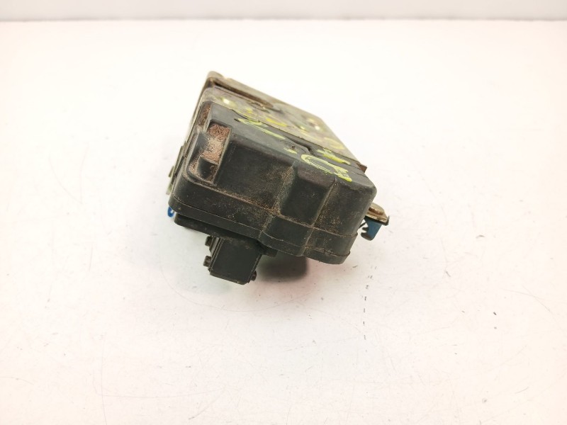 Recambio de cerradura puerta delantera izquierda para peugeot partner 1.9 d referencia OEM IAM 9135P1  