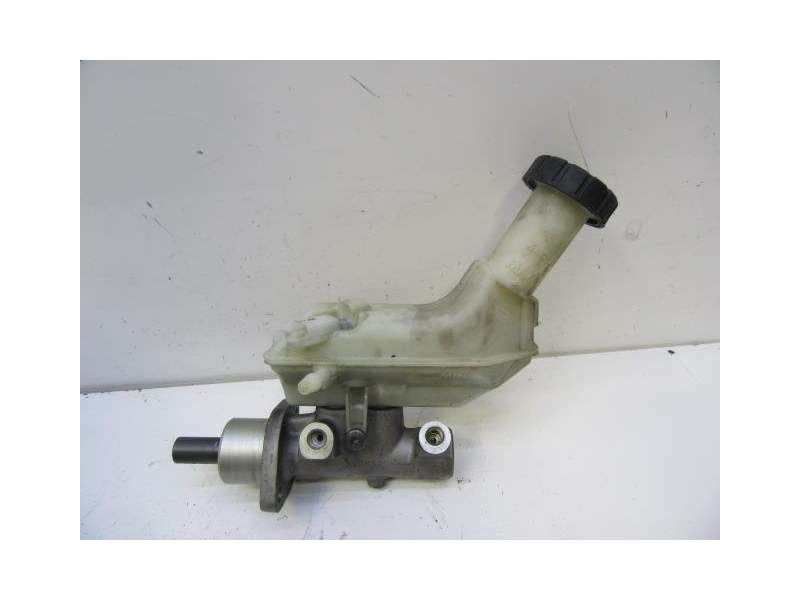 Recambio de bomba de freno para nissan micra iii (k12) 1.5 dci referencia OEM IAM 46010AX701  