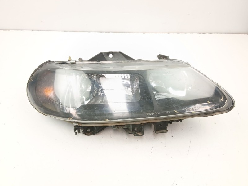 Recambio de faro derecho para renault laguna i (b56_, 556_) 2.2 dt (b569) referencia OEM IAM 7701047881  