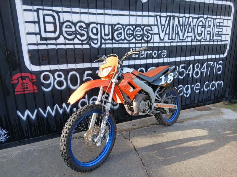 derbi derbi senda r drd racing sr/1a del año 2005