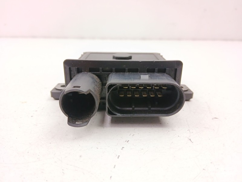 Recambio de caja calentadores para bmw x5 (e70) xdrive 35 d referencia OEM IAM 7801201 0522140101 