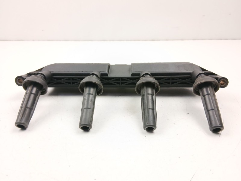Recambio de bobina para peugeot 206 hatchback (2a/c) 1.4 i referencia OEM IAM 9635864980  