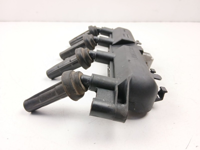 Recambio de bobina para peugeot 206 hatchback (2a/c) 1.4 i referencia OEM IAM 9635864980  