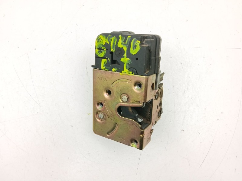 Recambio de cerradura puerta delantera izquierda para citroën xsara (n1) 1.9 td referencia OEM IAM 9135E9  