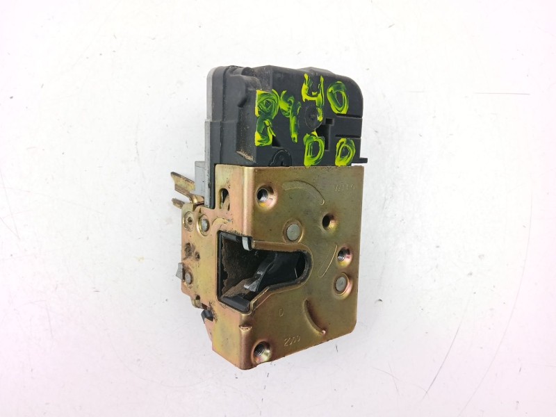 Recambio de cerradura puerta delantera derecha para citroën xsara (n1) 1.9 td referencia OEM IAM 9136G1  