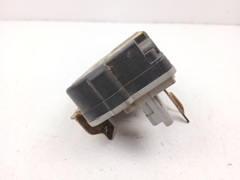 Recambio de cerradura puerta delantera derecha para citroën xsara (n1) 1.9 td referencia OEM IAM 9136G1  