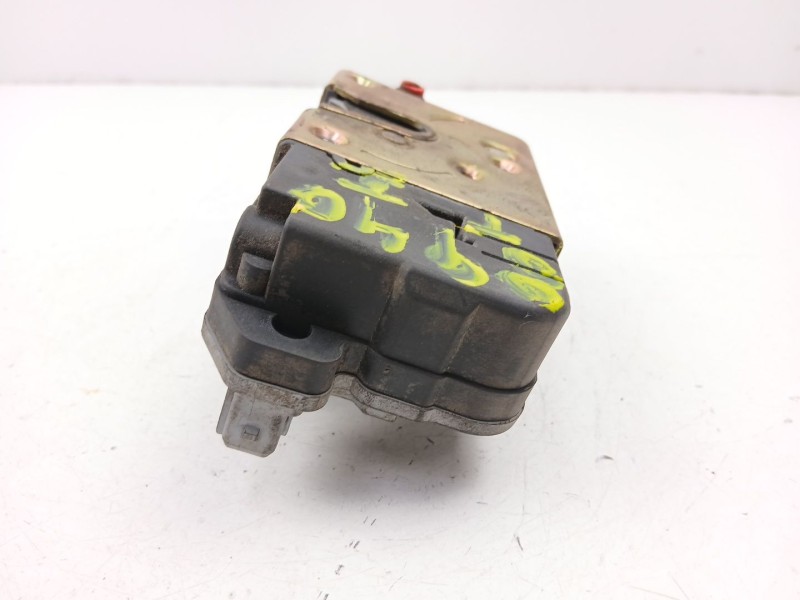 Recambio de cerradura puerta trasera izquierda para citroën xsara (n1) 1.9 td referencia OEM IAM 913769  