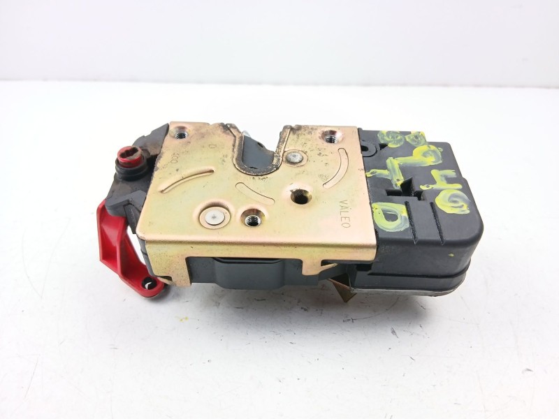 Recambio de cerradura puerta trasera derecha para citroën xsara (n1) 1.9 td referencia OEM IAM 913884  