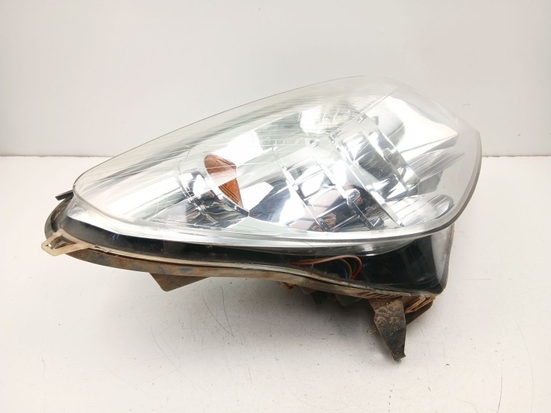 Recambio de faro derecho para opel astra h (a04) 1.7 cdti (l48) referencia OEM IAM 13239289  