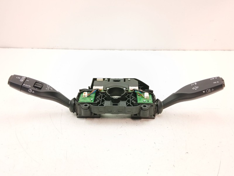 Recambio de mando luces y limpias para bmw x1 (f48) xdrive 20 d referencia OEM IAM 9368601  