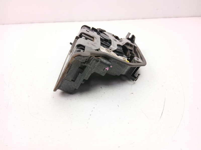 Recambio de cerradura puerta trasera derecha para bmw x1 (f48) xdrive 20 d referencia OEM IAM 7281940  