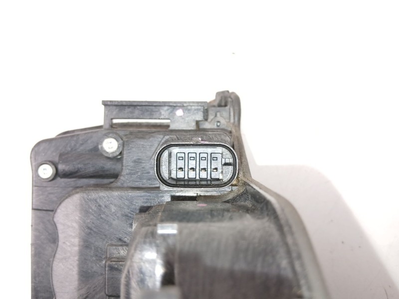 Recambio de cerradura puerta trasera derecha para bmw x1 (f48) xdrive 20 d referencia OEM IAM 7281940  