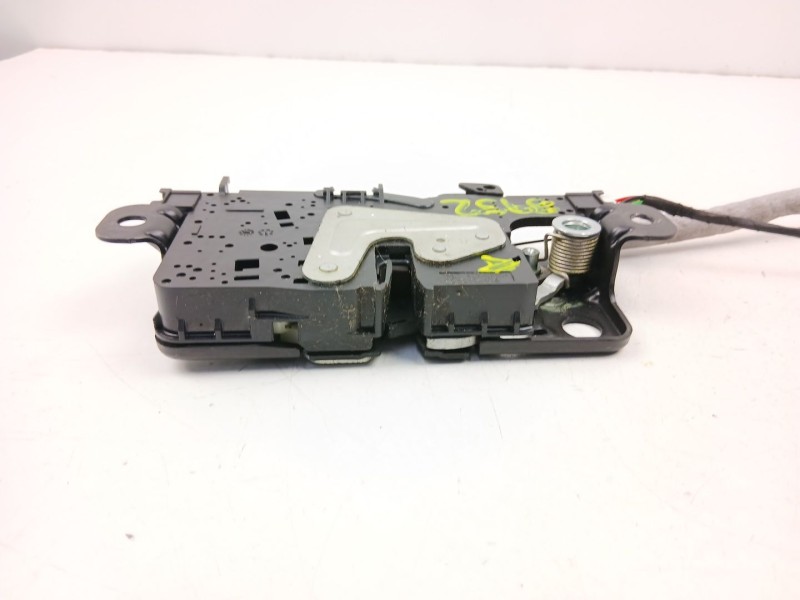 Recambio de cerradura maletero porton para bmw x1 (f48) xdrive 20 d referencia OEM IAM 7357112  7374006