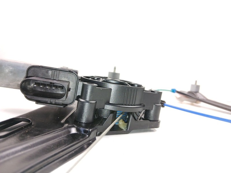 Recambio de elevalunas delantero derecho para bmw x1 (f48) xdrive 20 d referencia OEM IAM 7349514  