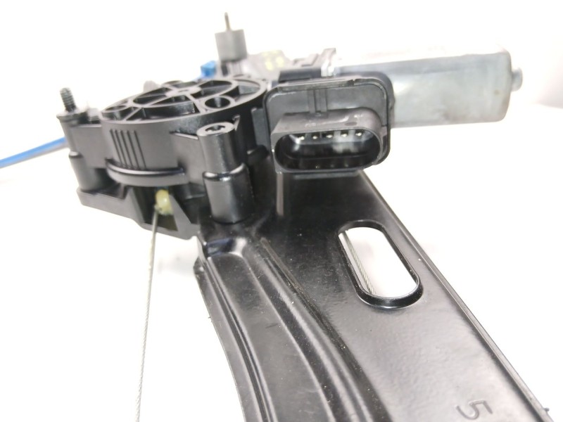 Recambio de elevalunas delantero izquierdo para bmw x1 (f48) xdrive 20 d referencia OEM IAM 7349513  